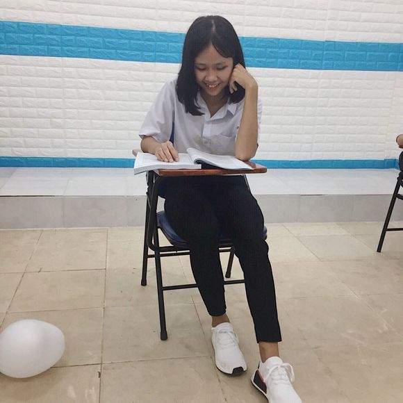 Meet your Posher, Nguyen - Picture 1 of 1